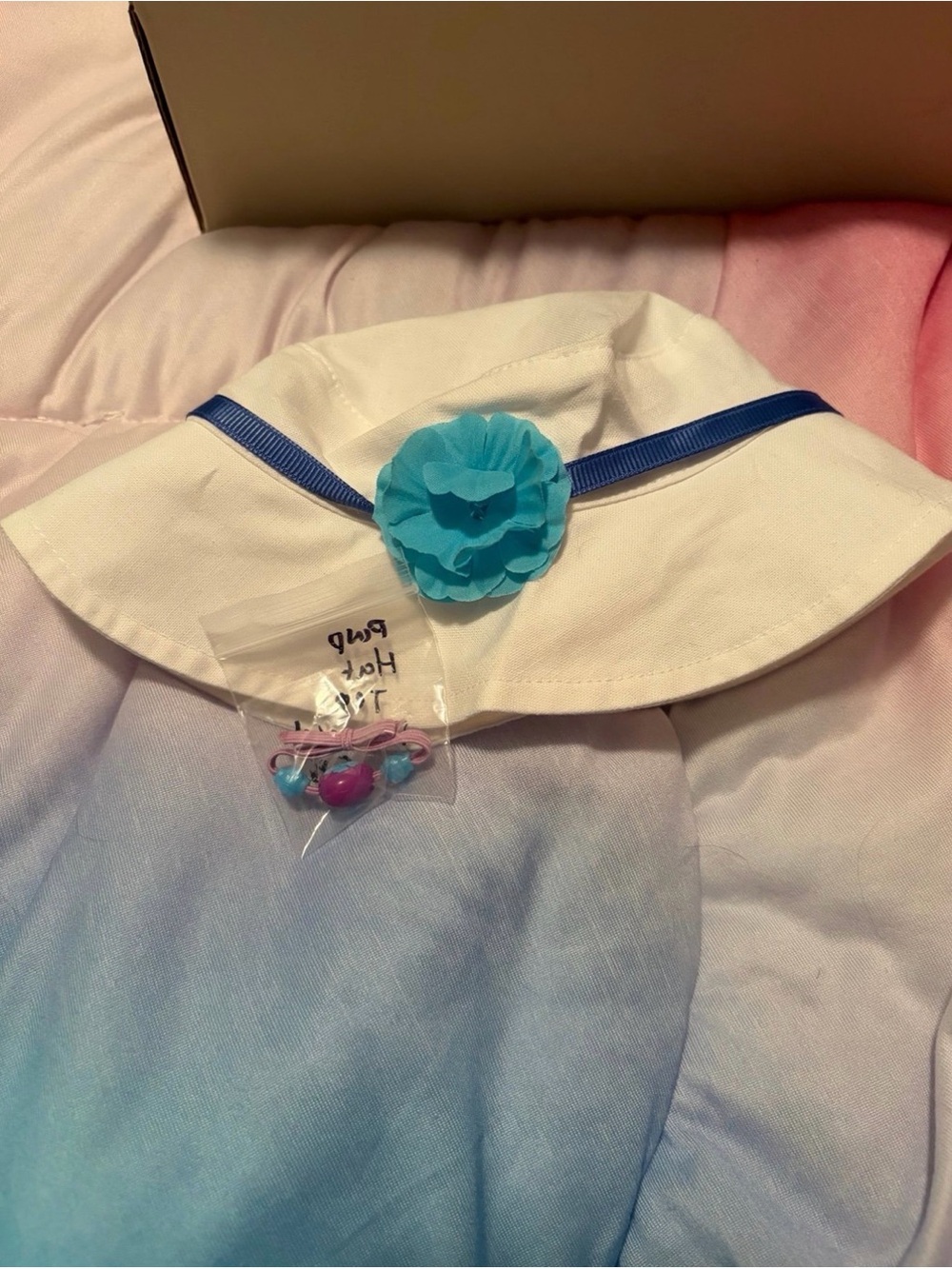 American Girl White Sun Hat with Blue Flower and Ribbon